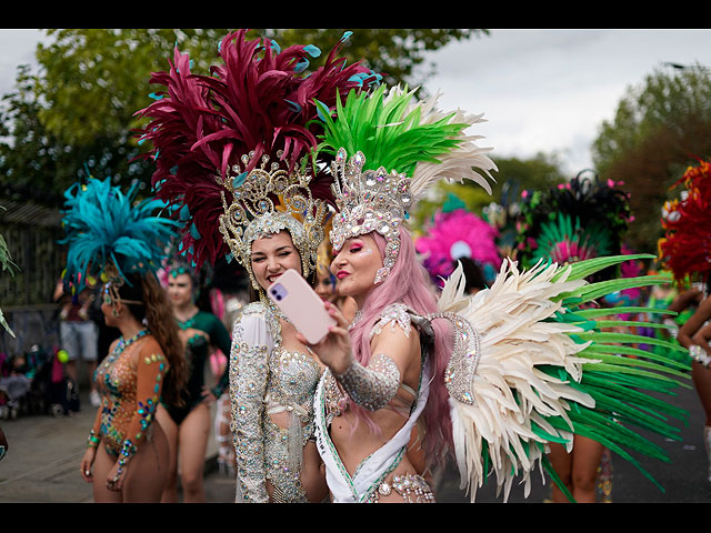 Карнавал Notting Hill в Лондоне: впервые за три года. Фоторепортаж