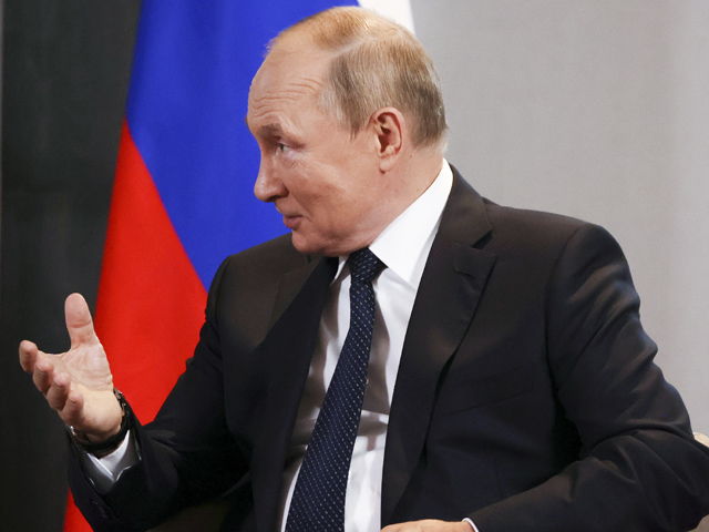 На саммите ШОС Путин в очередной раз обвинил Киев в "отказе от переговоров"