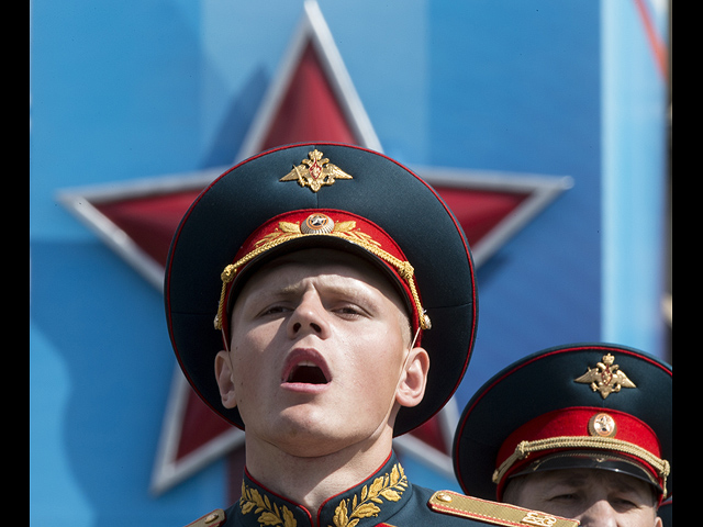 Генштаб России: 10 тысяч россиян явились в военкоматы, не дожидаясь повестки