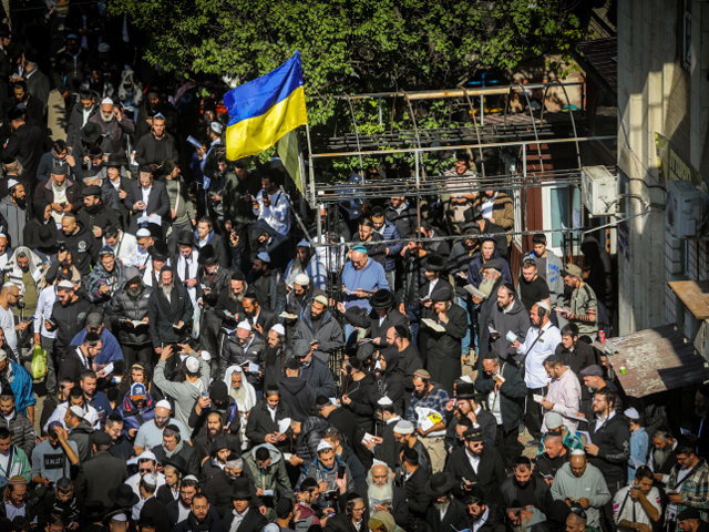 Молитвы за мир: в Умани встретили 5783-й год по еврейскому календарю. Фоторепортаж