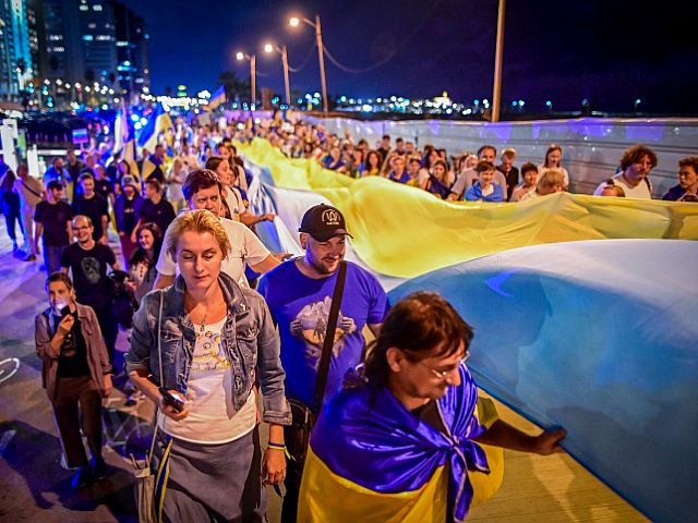 В Тель-Авиве прошла акция в поддержку Украины. Фоторепортаж