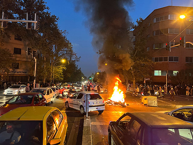 Массовые протесты в Иране