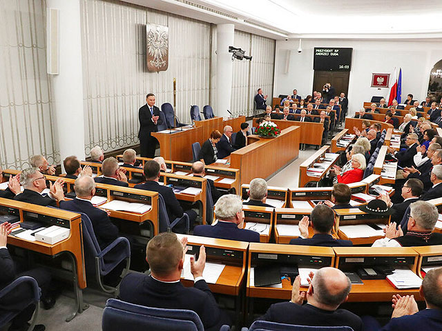Сенат Польши признал Россию "террористическим государством"
