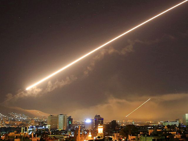 Сирийские СМИ: ВВС Израиля снова нанесли удары по целям в районе Дамаска