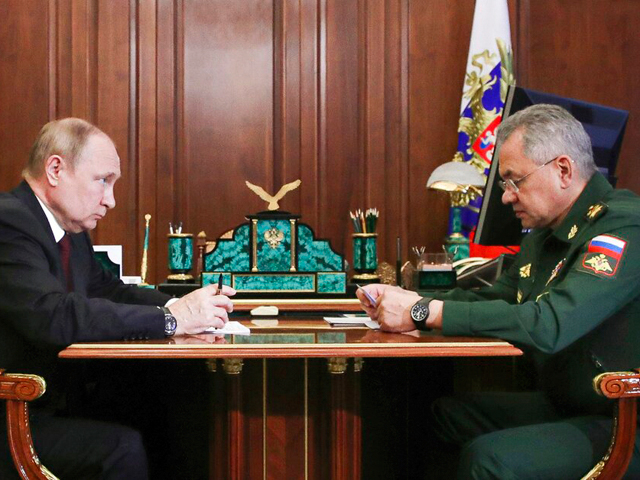 Шойгу на встрече с Путиным огласил свою версию потерь российской и украинской армий