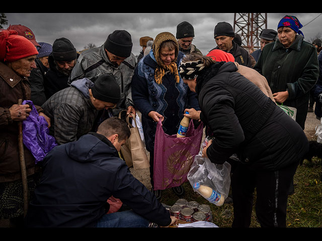 Освобожденный Херсон: коллаборационисты у "столбов позора". Фоторепортаж