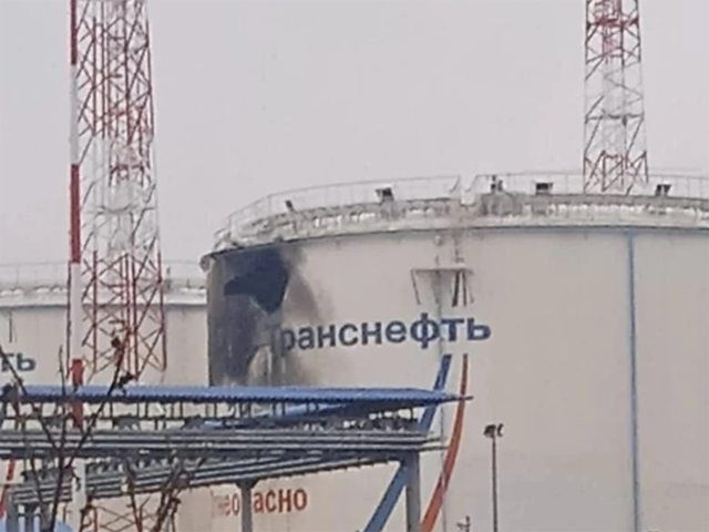 Власти Орловской области РФ сообщили об атаке беспилотника на нефтебазу
