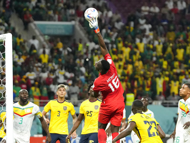 Эдуар Менди выручает сборную Сенегала