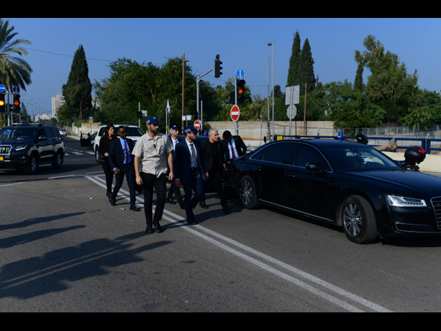 Премьер-министр Лапид принял участие в акции против коалиции Нетаниягу. Фоторепортаж
