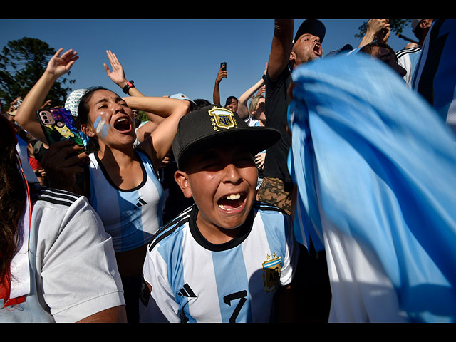 Празднование выхода Аргентины в финал ЧМ по футболу. Фоторепортаж