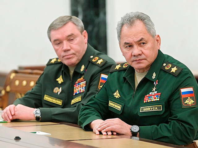 Путин на коллегии МО РФ: правительство дает армии все необходимое, результатов нет