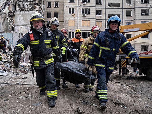 Последствия российского ракетного удара по Днепру: не менее 45 погибших, в их числе шесть несовершеннолетних