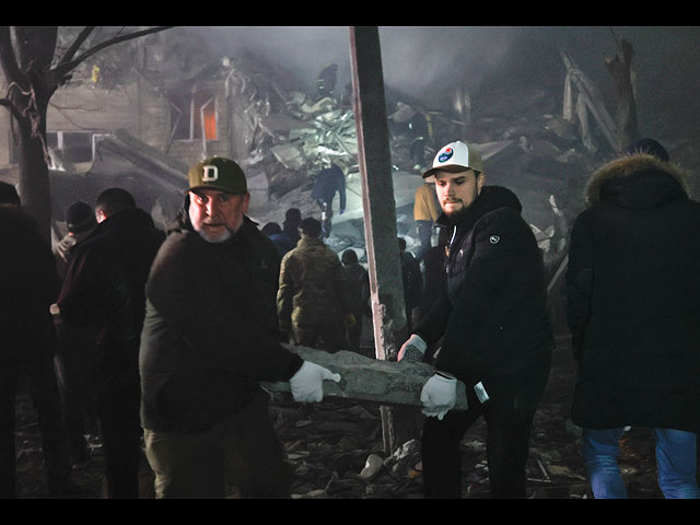 Последствия ракетного обстрела Днепра. Фоторепортаж