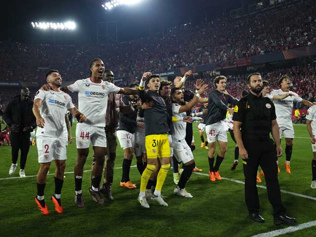 В финале Лиги Европы сыграют "Севилья" и "Рома"