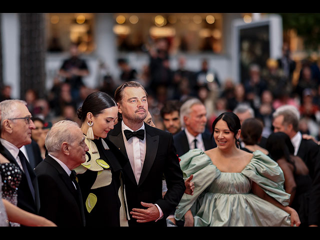 Слева направо: Роберт де Ниро, Мартин Скорсезе, Лили Гладстон и Леонардо Ди Каприо