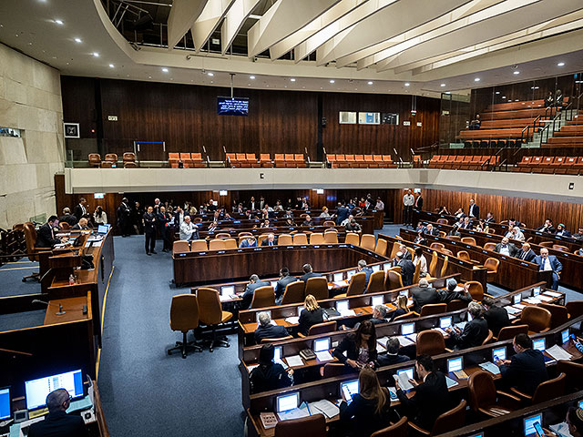 Отношения с США и юридическая реформа: открылось первое заседание сессии Кнессета
