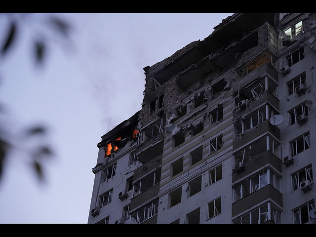 Киев под ударами российских ракет и иранских "шахедов". Фоторепортаж