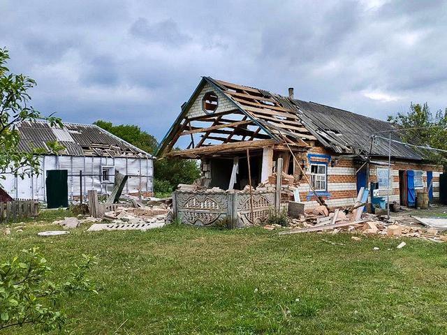 Продолжаются обстрелы приграничных районов Белгородской области, губернатор сообщает о гибели двух женщин