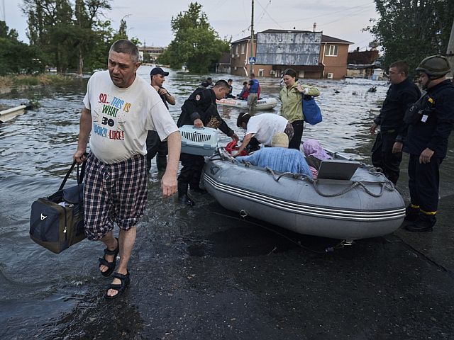 Наводнение в Херсонской области после разрушения Каховской ГЭС. Фоторепортаж