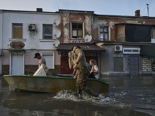 Наводнение в Херсонской области после разрушения Каховской ГЭС. Фоторепортаж