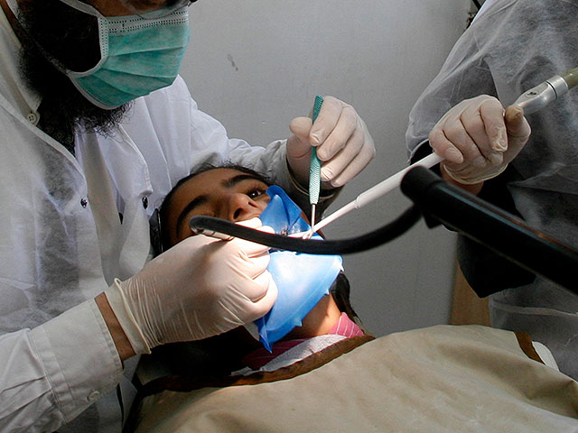 Служба тюрем отменила бесплатное лечение зубов для отбывающих наказание за терроризм