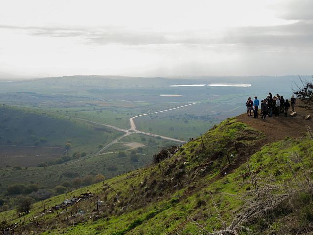 На Голанских высотах (иллюстрация)