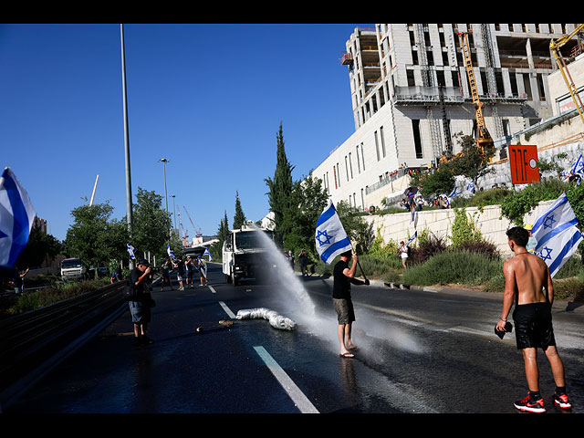 Раскол в израильском обществе: усилились акции протеста. Фоторепортаж