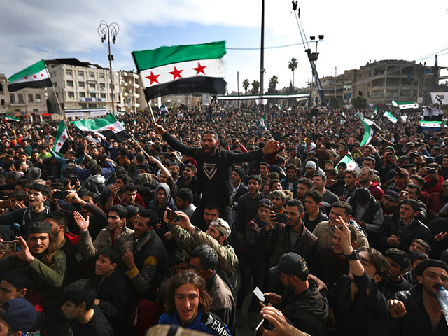 В сирийских провинциях Дараа и Сувейда проходят антиправительственные демонстрации