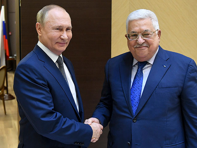 Putin and Abbas discuss invitation to Moscow over the phone