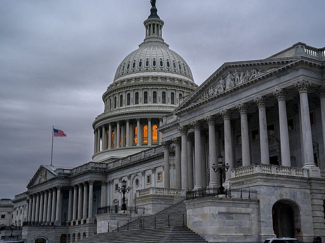 Согласованный бюджет США снова не включает помощь Израилю и Украине