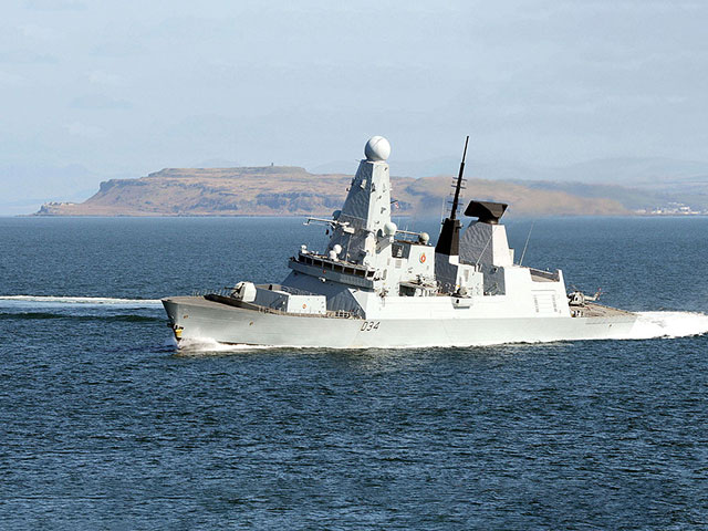 Daily Telegraph: у британского эсминца в Красном море нет ракет для ударов по хуситам