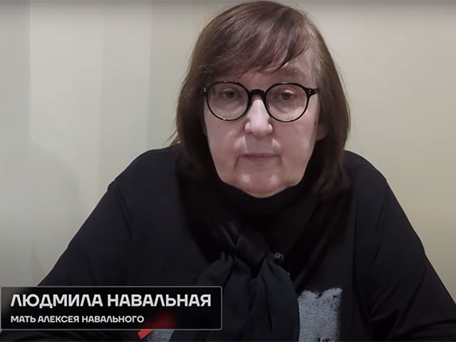 Мать Алексея Навального выступила с заявлением: "Они начали мне угрожать"