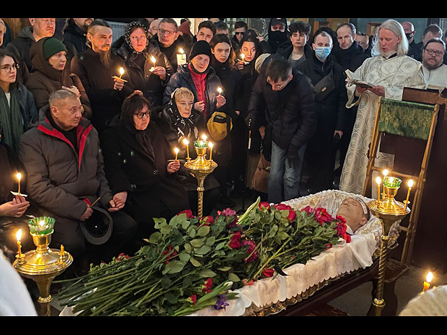 Алексея Навального похоронили на Борисовском кладбище в Москве. Фоторепортаж