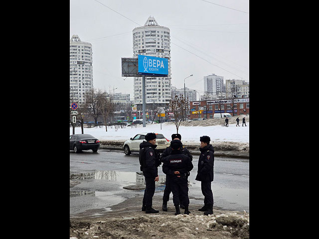 Алексея Навального похоронили на Борисовском кладбище в Москве. Фоторепортаж