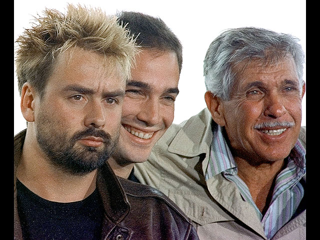 С Жаком Майолем и актером Жан-Марком Барром, 1988 год