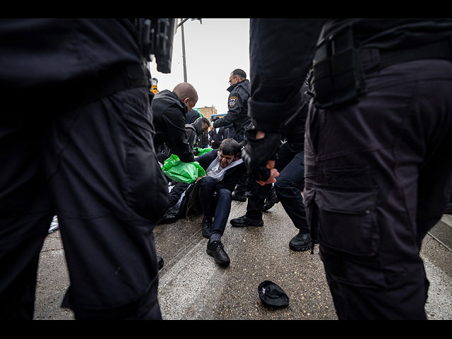 "Сталин - это здесь": ультраортодоксы протестуют против призыва в ЦАХАЛ. Фоторепортаж