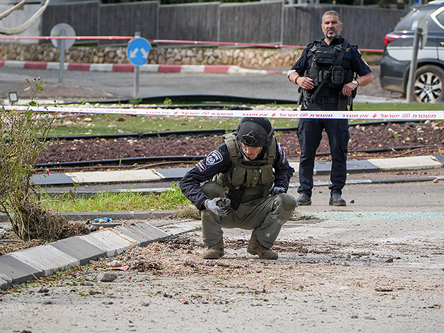 Последствия ракетного обстрела Кирьят-Шмоны: двое раненых, подросток и женщина в тяжелом состоянии
