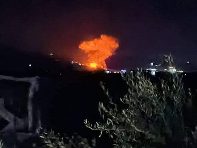 "Аль-Маядин": ВВС ЦАХАЛа ночью нанесли удар по цели в пригороде Дамаска
