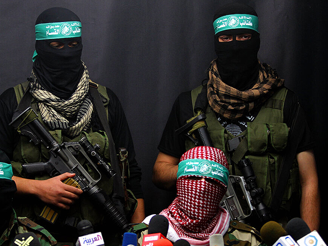 ХАМАС приветствовал решение СБ ООН и выразил готовность "принять участие в процессе обмена пленными"