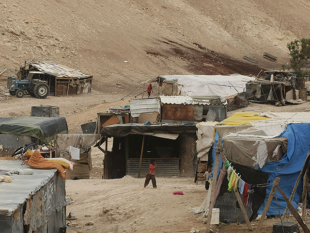 Бедуины Негева возмущены: мы беззащитны перед ракетами, у нас нет даже маленьких убежищ