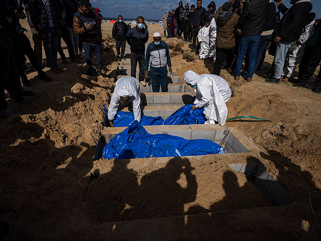 Минздрав Газы заявил, что с начала войны в секторе погибли около 34000 человек
