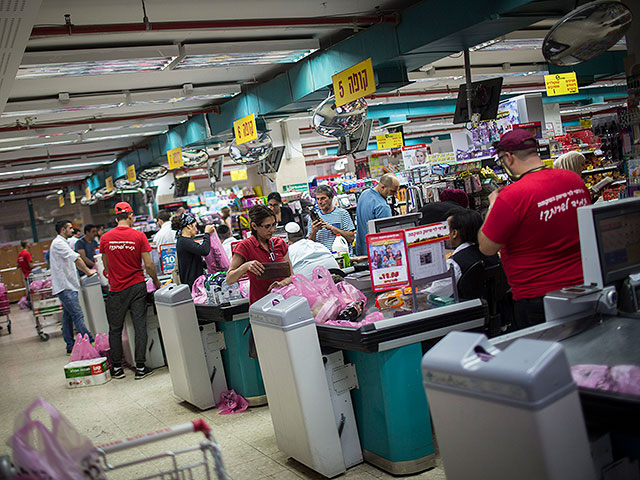 Israelis’ Pre-Passover Spending Sees 12% Growth