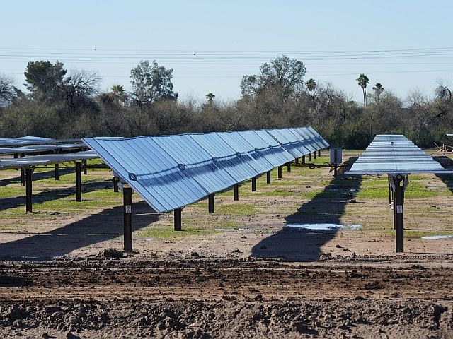 Байден: США выделят $7 млрд на проекты бытового использования солнечной энергии
