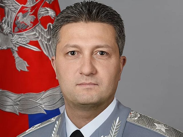 Замминистра обороны РФ Тимур Иванов арестован до 23 июня, он обвинен в получении крупной взятки
