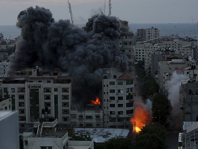 "Мы пристрастились к взрывам". Bellingcat рассказал о подрыве домов ЦАХАЛом в секторе Газы