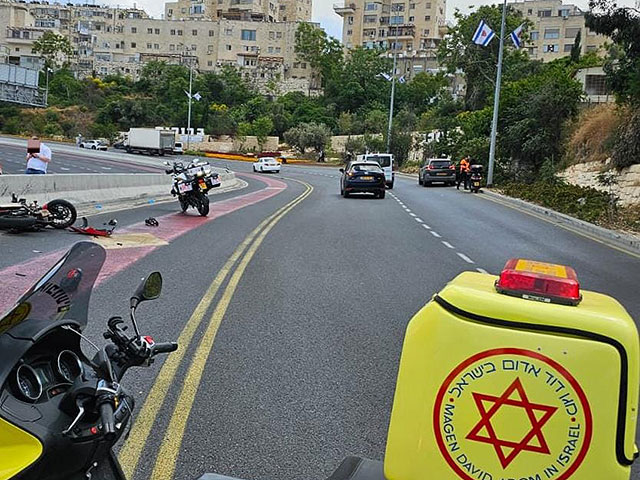 ДТП в Иерусалиме: тяжело травмированы юноша и девушка, ехавшие на мотоцикле