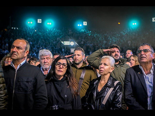 День памяти в Израиле во время войны против террора. Фоторепортаж