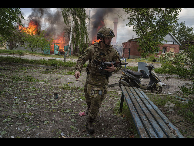 Война в Украине: эвакуация жителей Волчанска. Фоторепортаж