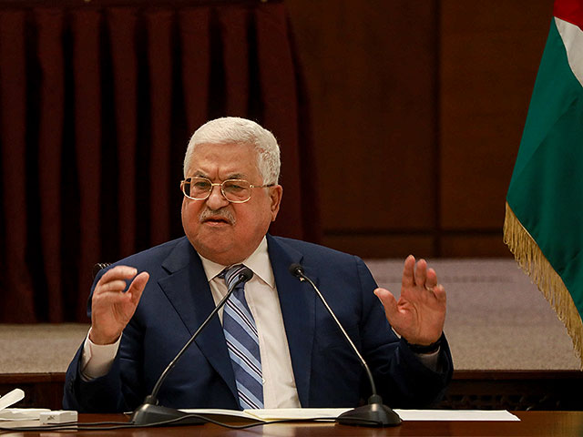 Head of Palestinian Authority blames Hamas at Arab League summit in Manama