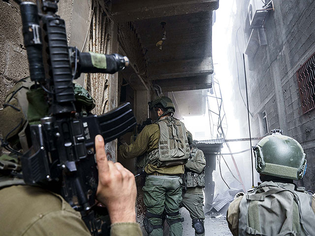 ЦАХАЛ активизировал военную операцию в секторе Газы. Видео